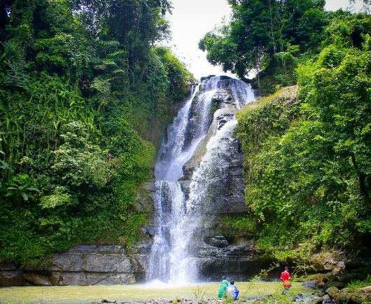Explore the World from Betet Street: Ardian Travel, Cilacap's Top Choice for Tourism